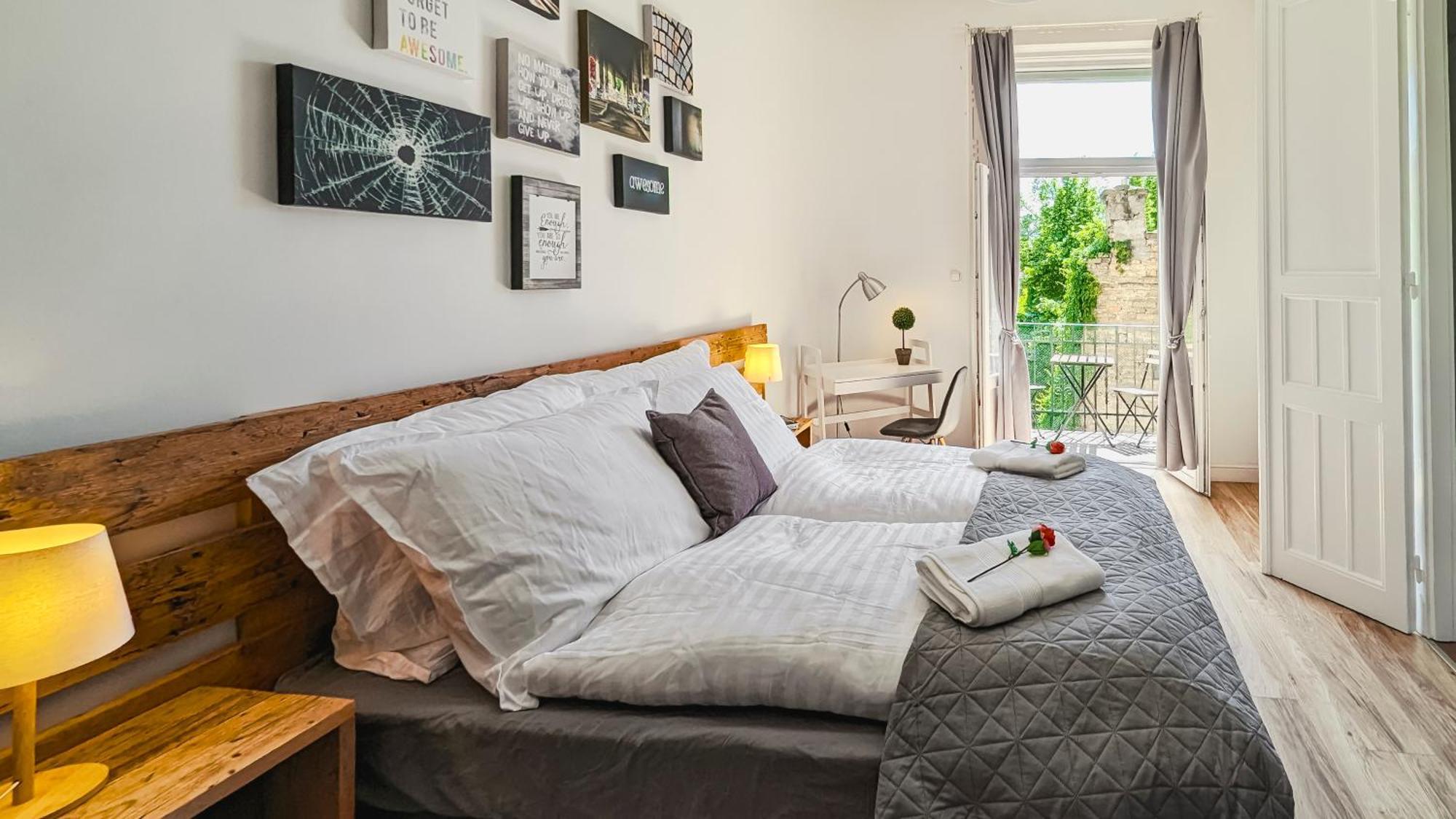 3 Room Apartment In The Beautiful Street ブダペスト エクステリア 写真