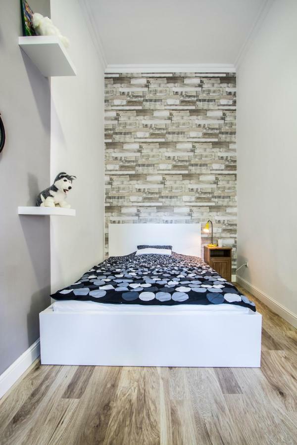 3 Room Apartment In The Beautiful Street ブダペスト エクステリア 写真